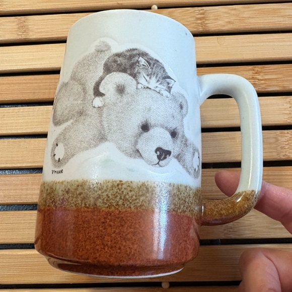 Otagiri Other - Vintage Otagiri Adorable Kitten on Charming Bear Design by V.Miller Ceramic Mug